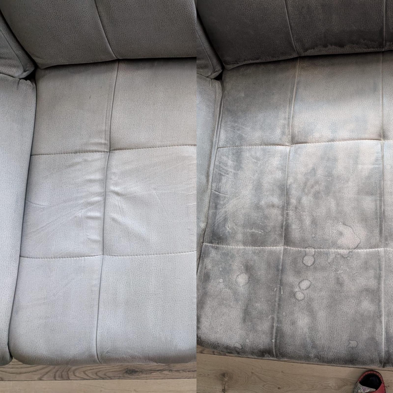 Sofa Vorher Nachher — Mikrofaser-Couch Reinigung in Jülich. Links: nach der Sprühextraktion, hell und gleichmäßig. Rechts: vor der Reinigung, dunkel, mit hellen Fleckenresten von Eigenversuchen.